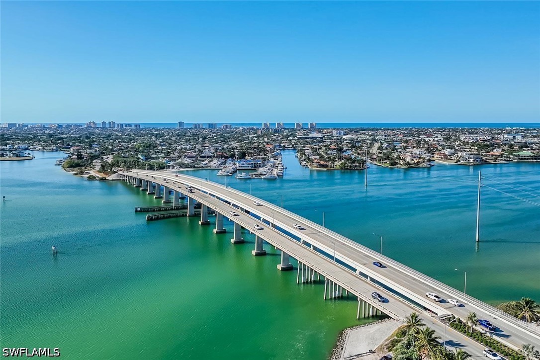 2 Bed Condominium for Sale in Marco Island, photo 32