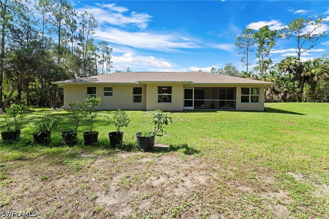 3 Bed SingleFamilyResidence for Sale in Naples, photo 32