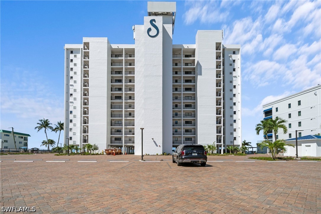 2 Bed Waterfront Home for Sale in Sunset, photo 32