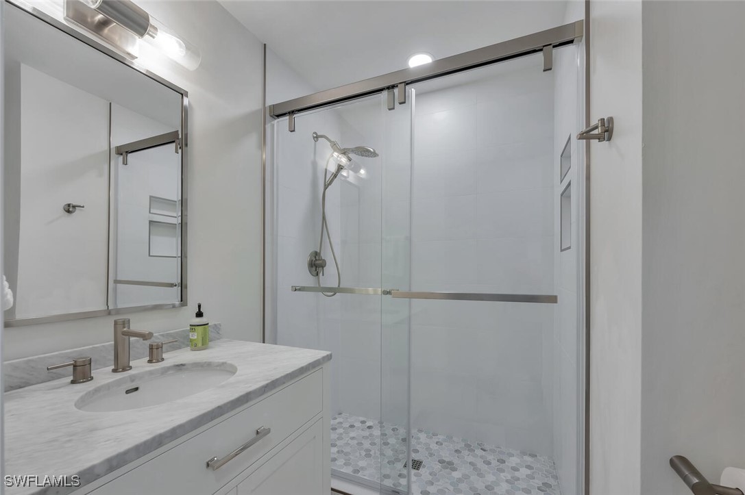 3 Bed Pool Home for Sale in Longshore Lake, photo 33