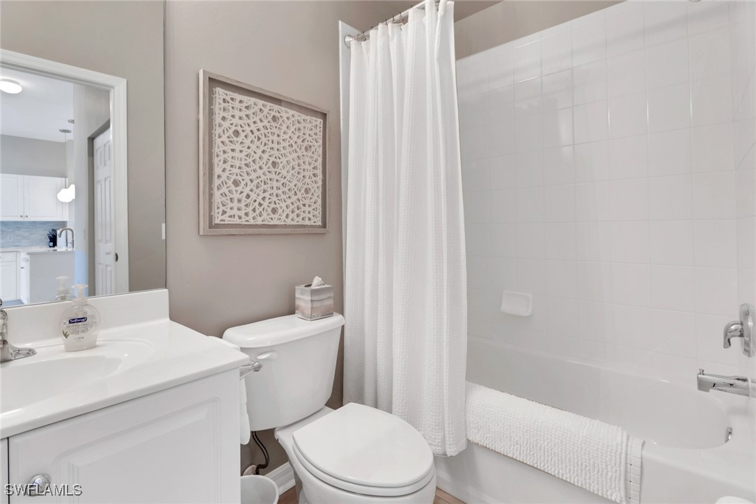 2 Bed Waterfront Home for Sale in Naples, photo 33
