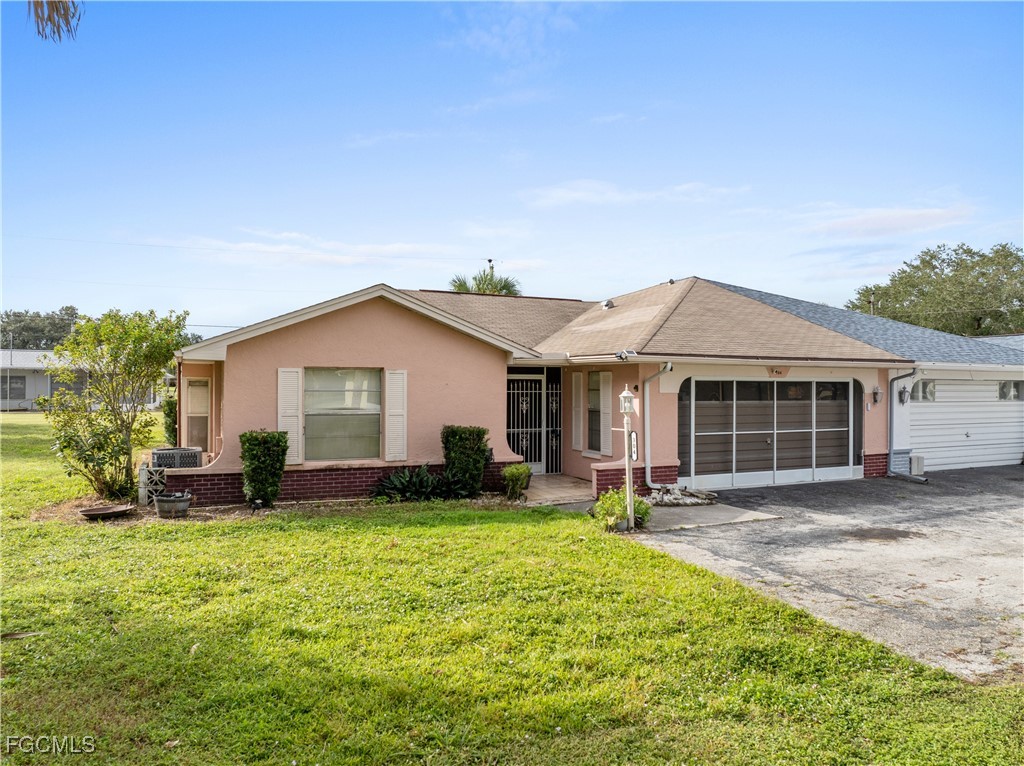 2 Bed Attached for Sale in Lehigh Acres, photo 33