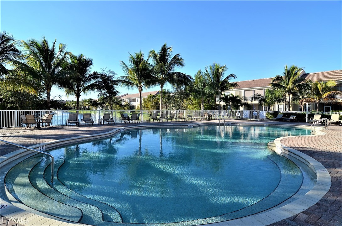3 Bed Condominium for Sale in Jonathans Bay, photo 33