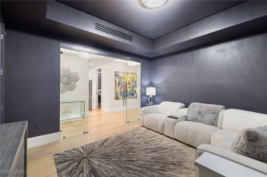3 Bed Condominium for Sale in Naples, photo 33