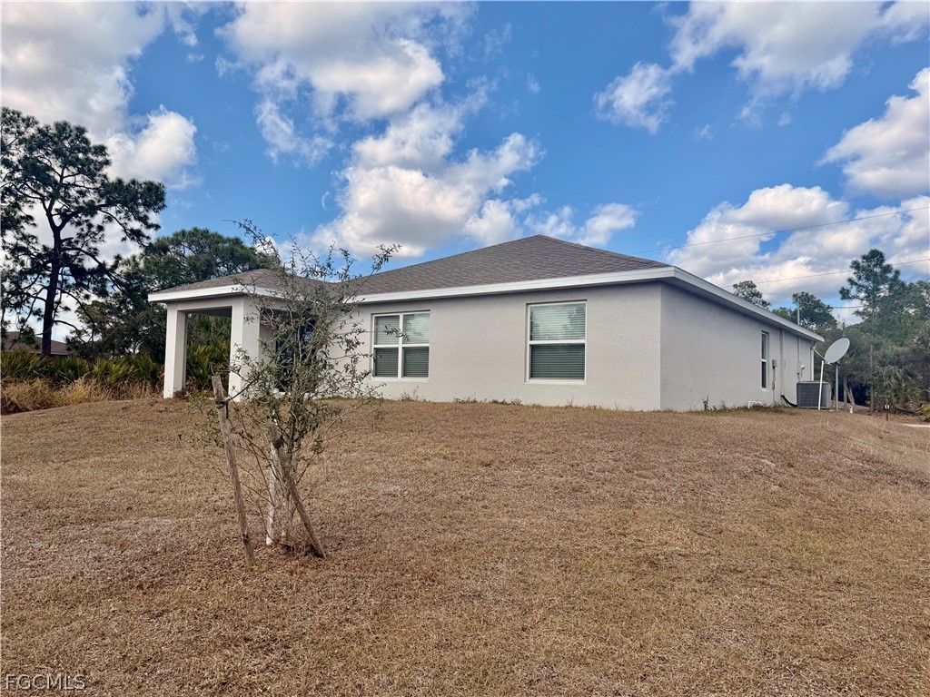 4 Bed SingleFamilyResidence for Sale in Labelle, photo 33