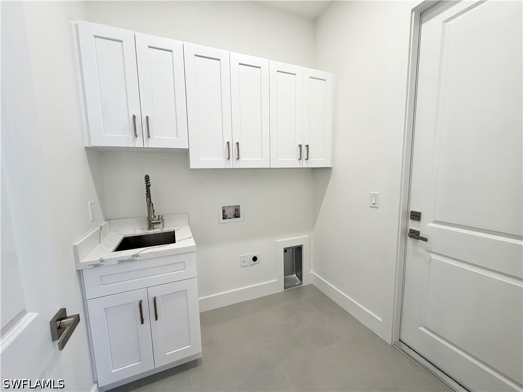 4 Bed SingleFamilyResidence for Sale in Naples, photo 33
