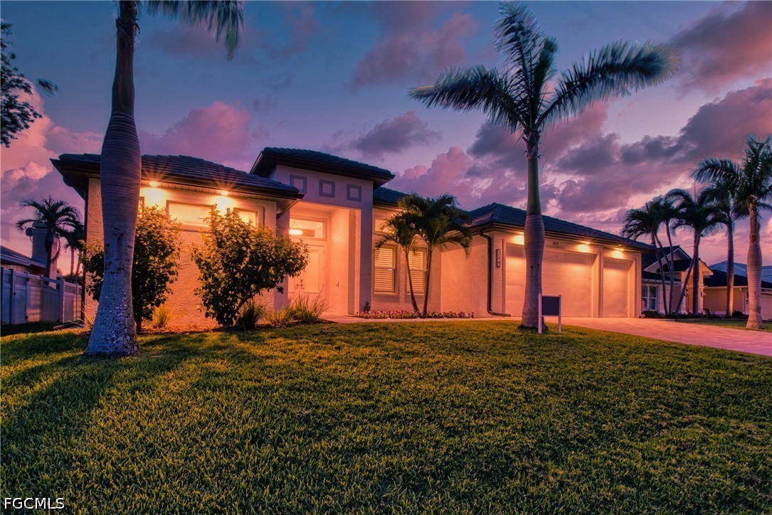 3 Bed Pool Home for Sale in Cape Coral, photo 33