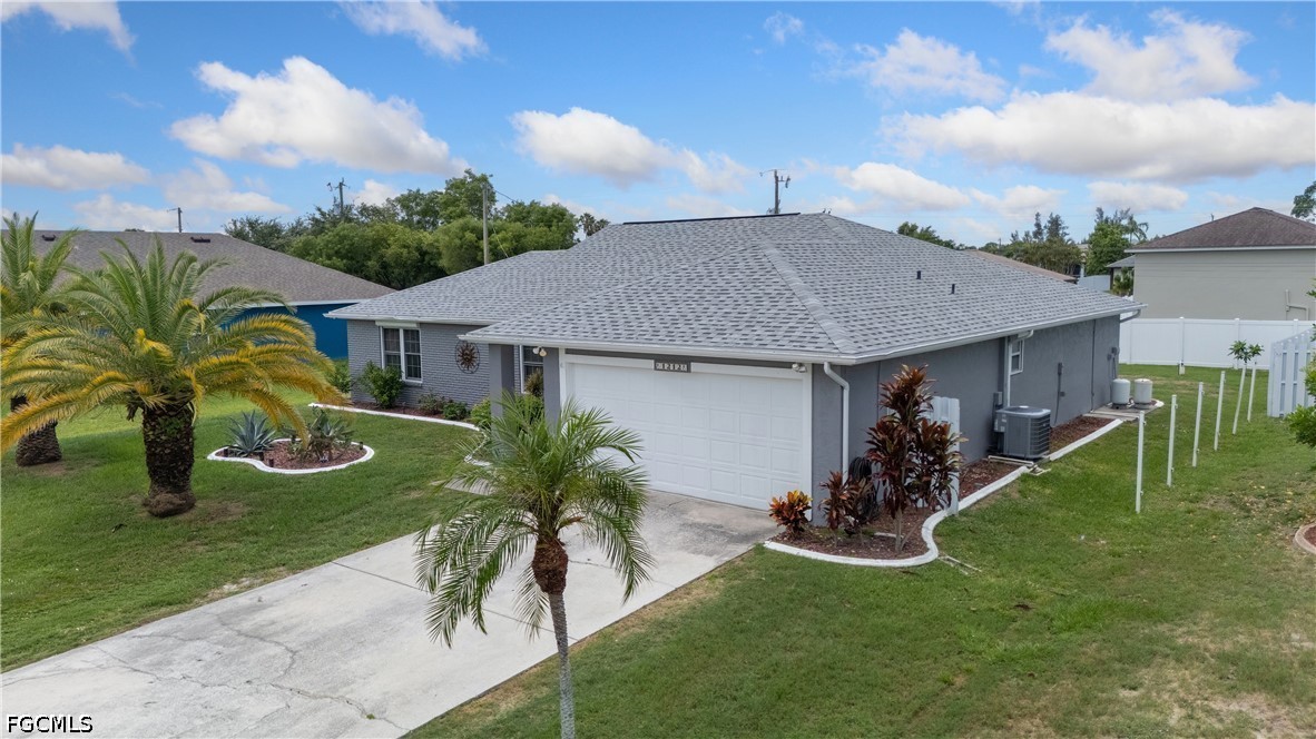 3 Bed Pool Home for Sale in Cape Coral, photo 33