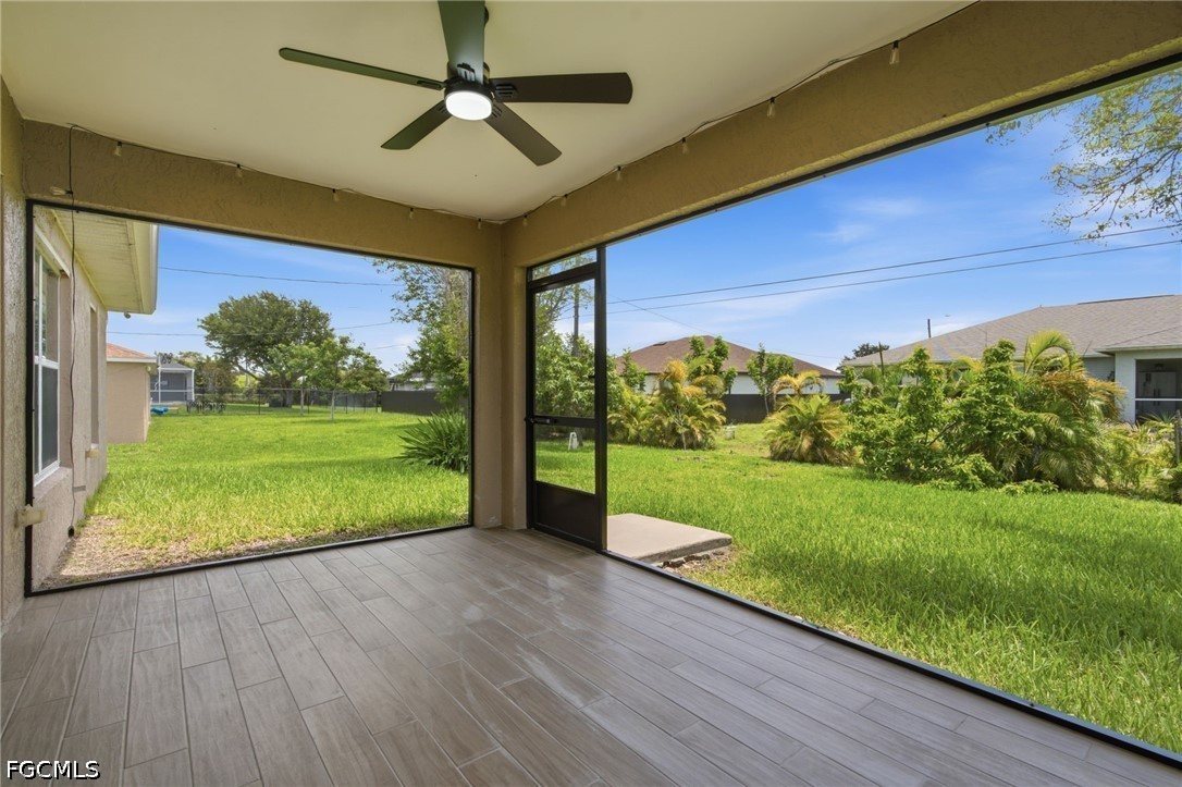 3 Bed SingleFamilyResidence for Sale in Cape Coral, photo 33