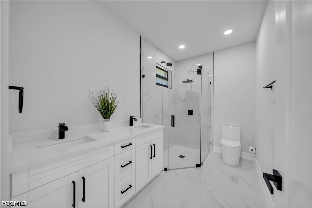 3 Bed SingleFamilyResidence for Sale in Lehigh Acres, photo 33