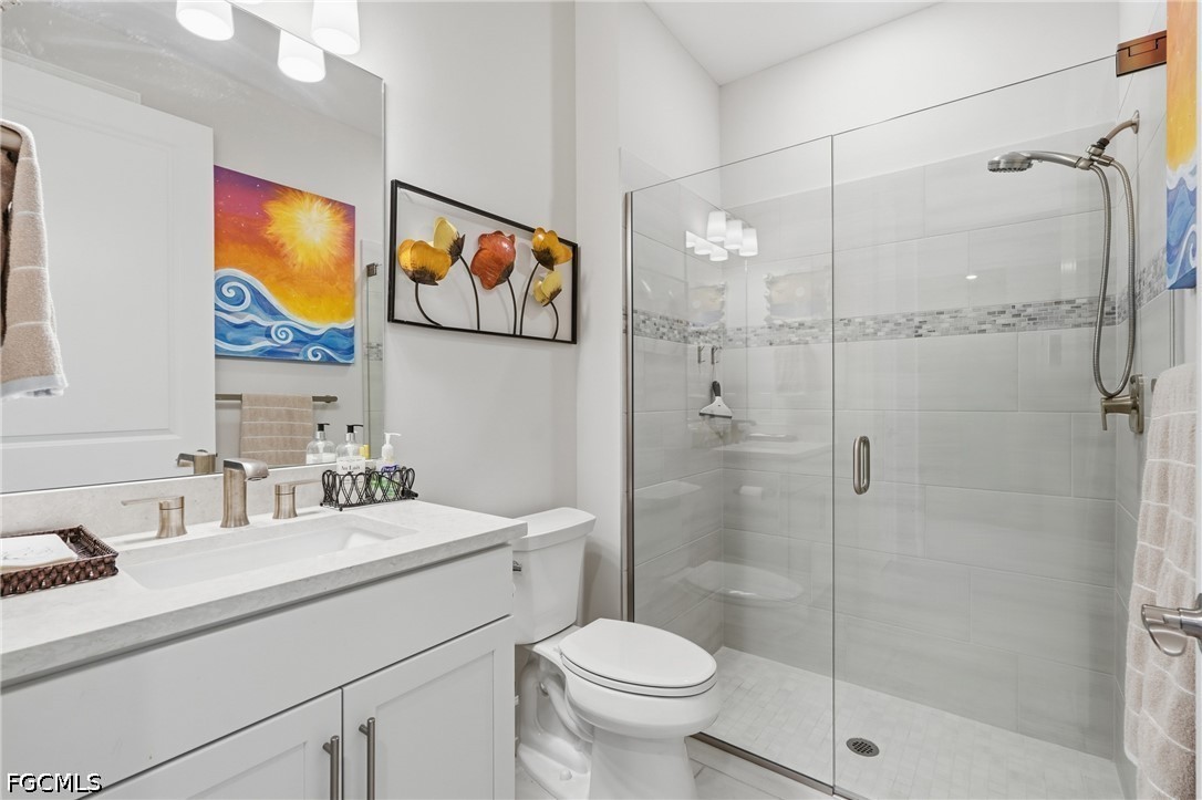2 Bed SingleFamilyResidence for Sale in North Fort Myers, photo 33