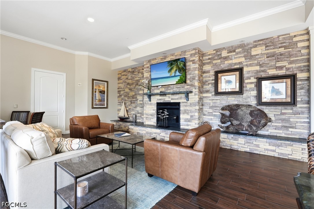 2 Bed Waterfront Home for Sale in North Star Yacht Club, photo 33
