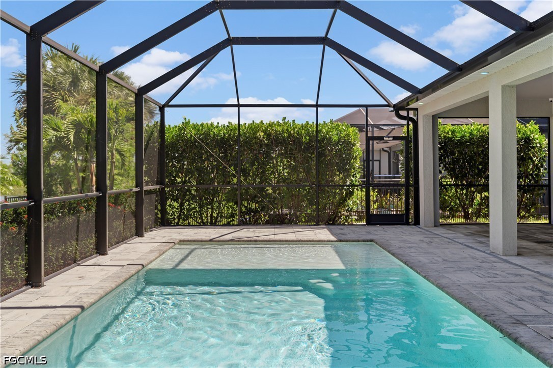 3 Bed Pool Home for Sale in Parkside, photo 33