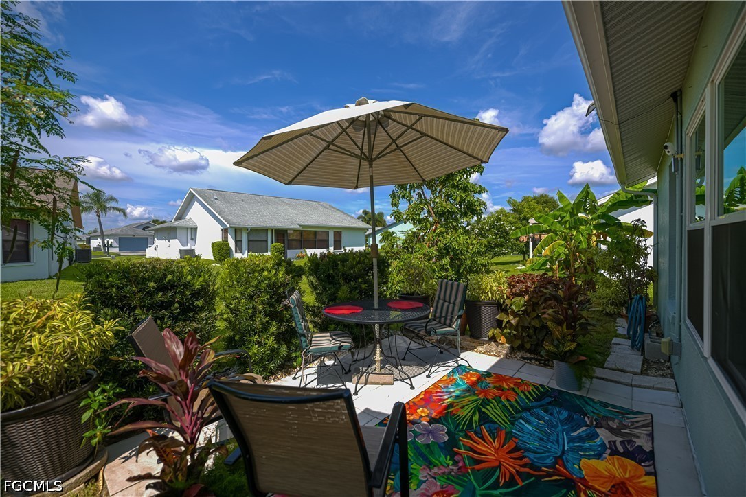 2 Bed SingleFamilyResidence for Sale in North Fort Myers, photo 33