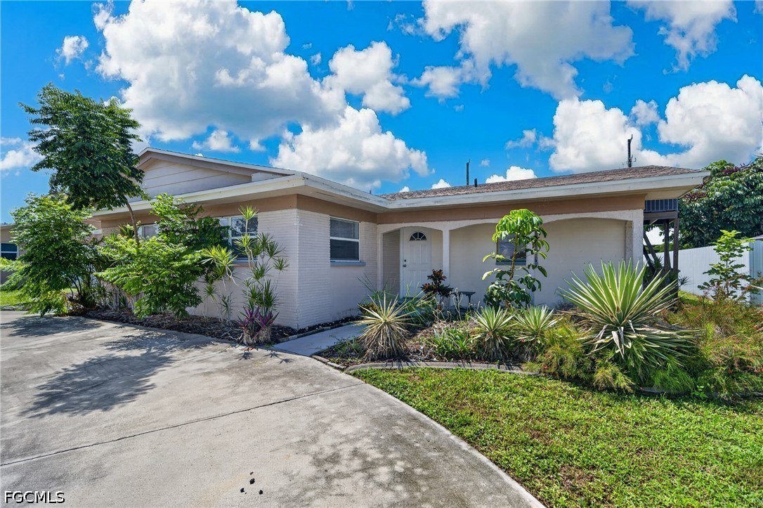 4 Bed Duplex for Sale in Cape Coral, photo 33