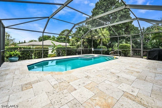 3 Bed Pool Home for Sale in Villa Bonita, photo 33