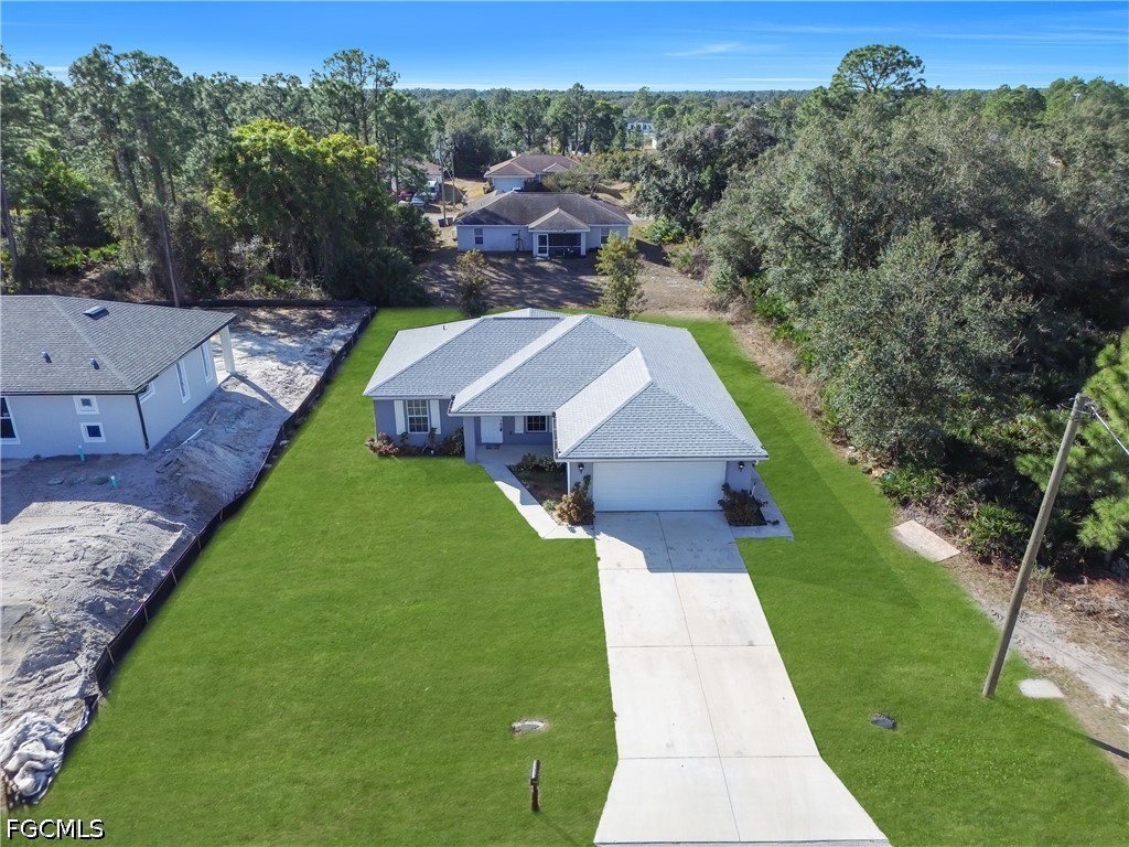 3 Bed SingleFamilyResidence for Sale in Lehigh Acres, photo 33