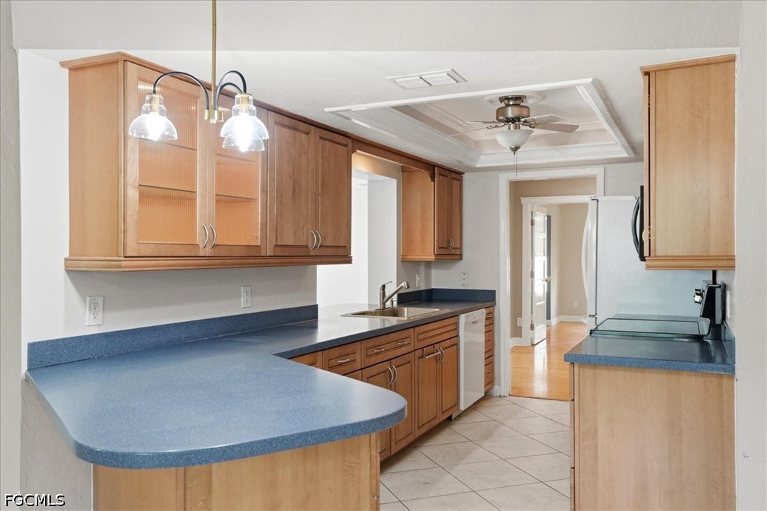 3 Bed Waterfront Home for Sale in Fort Myers, photo 33