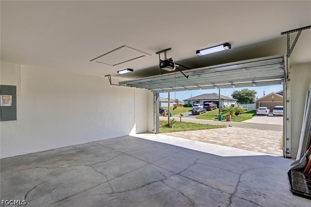 4 Bed Waterfront Home for Sale in Gator Circle, photo 33