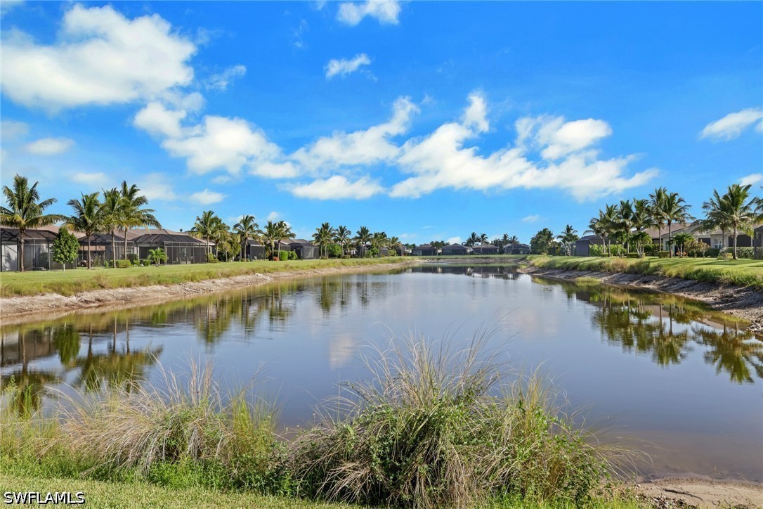 3 Bed Pool Home for Sale in Valencia Bonita, photo 33