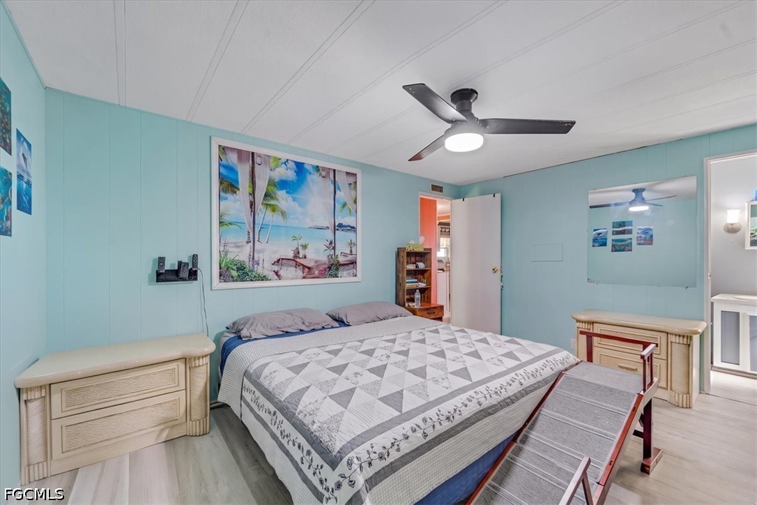 2 Bed ManufacturedHome for Sale in North Fort Myers, photo 33