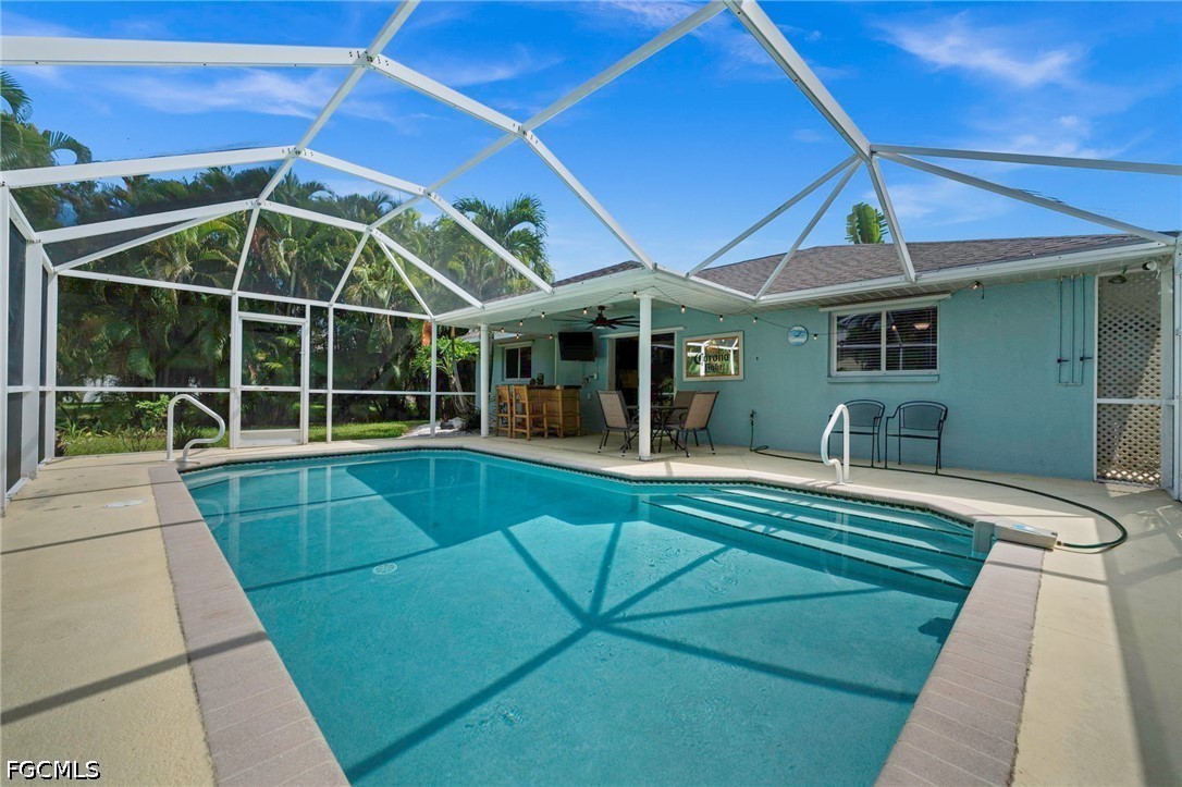 3 Bed Pool Home for Sale in Cape Coral, photo 33