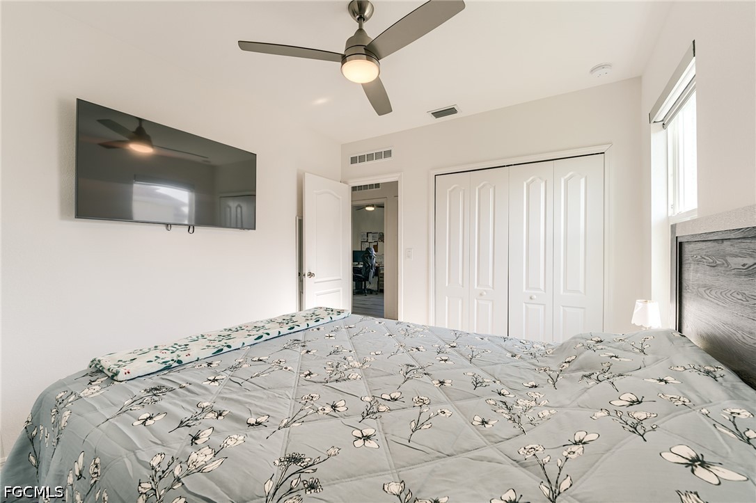 4 Bed SingleFamilyResidence for Sale in Cape Coral, photo 33