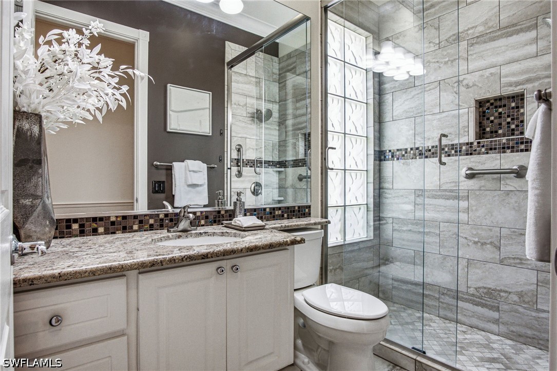 3 Bed Pool Home for Sale in Island Walk, photo 33