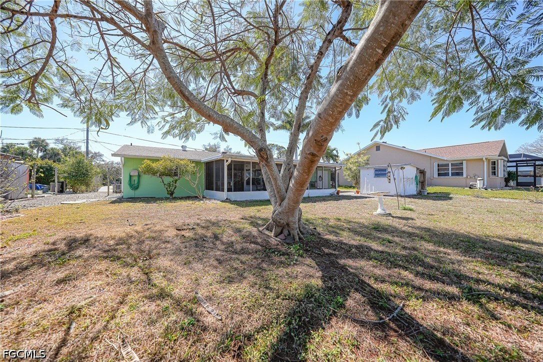 2 Bed Waterfront Home for Sale in Port Charlotte, photo 33