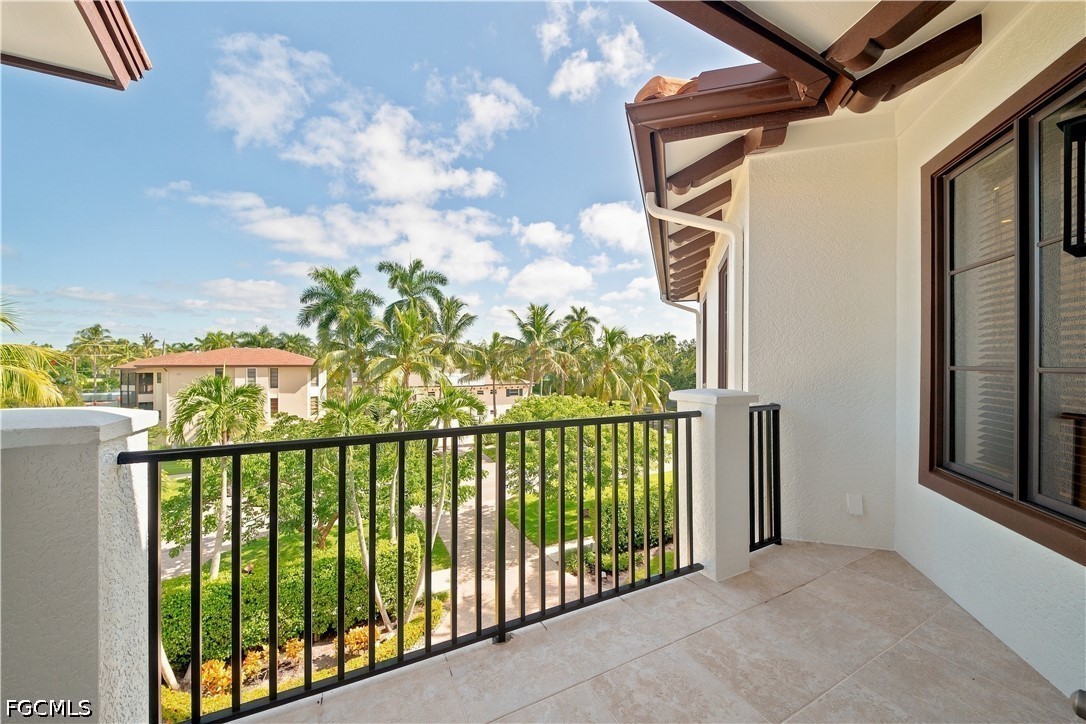3 Bed Condominium for Sale in Bella Vita, photo 33