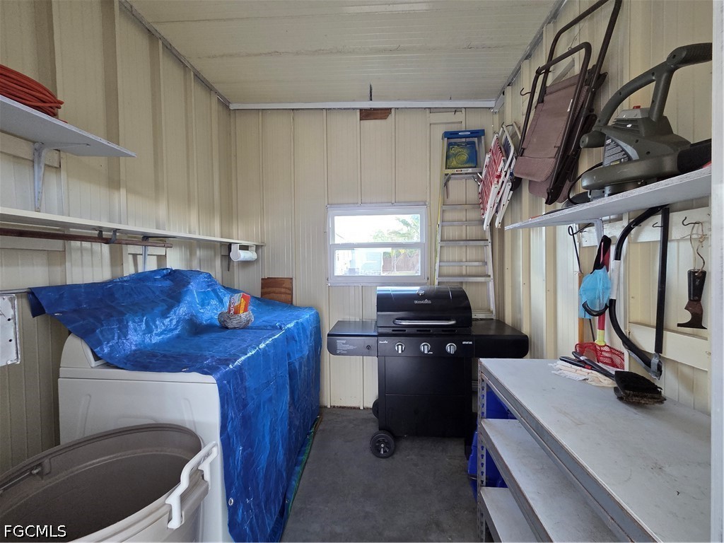 2 Bed ManufacturedHome for Sale in North Fort Myers, photo 33