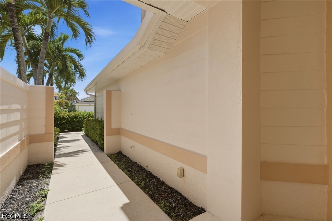 3 Bed Waterfront Home for Sale in Fort Myers, photo 33