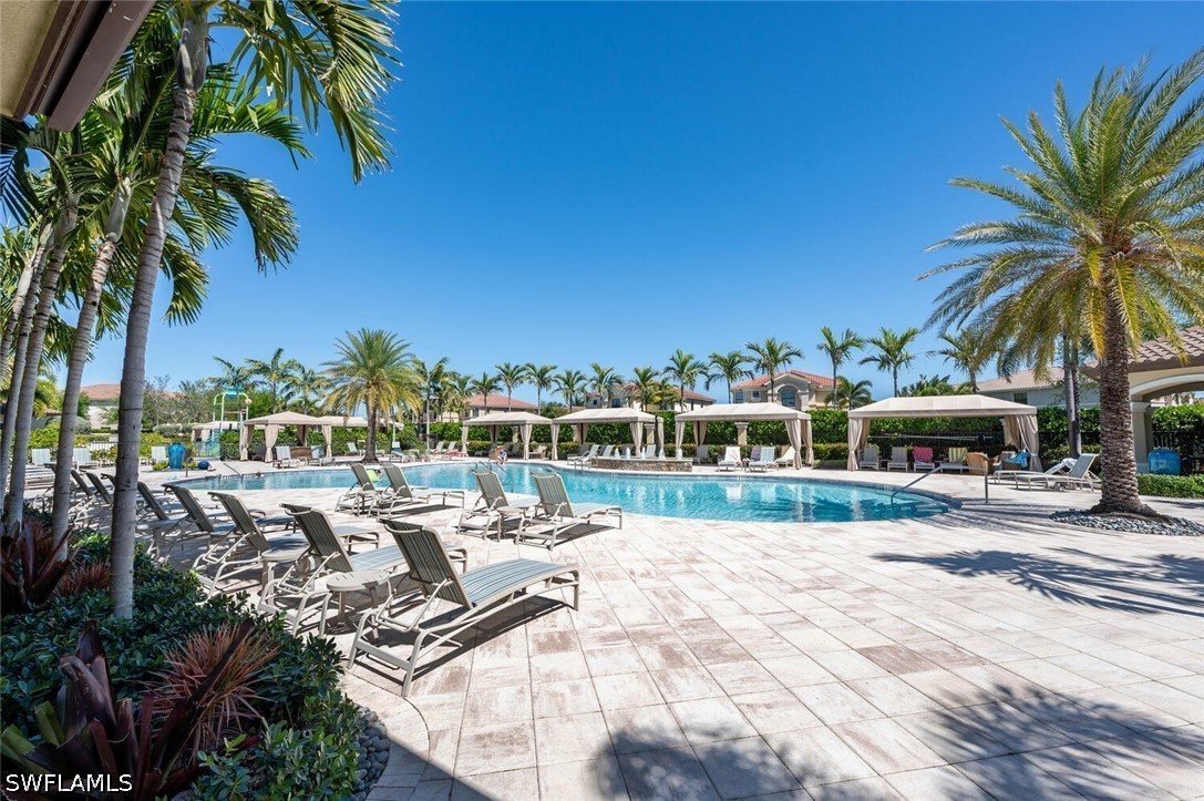2 Bed Waterfront Home for Sale in Naples, photo 33