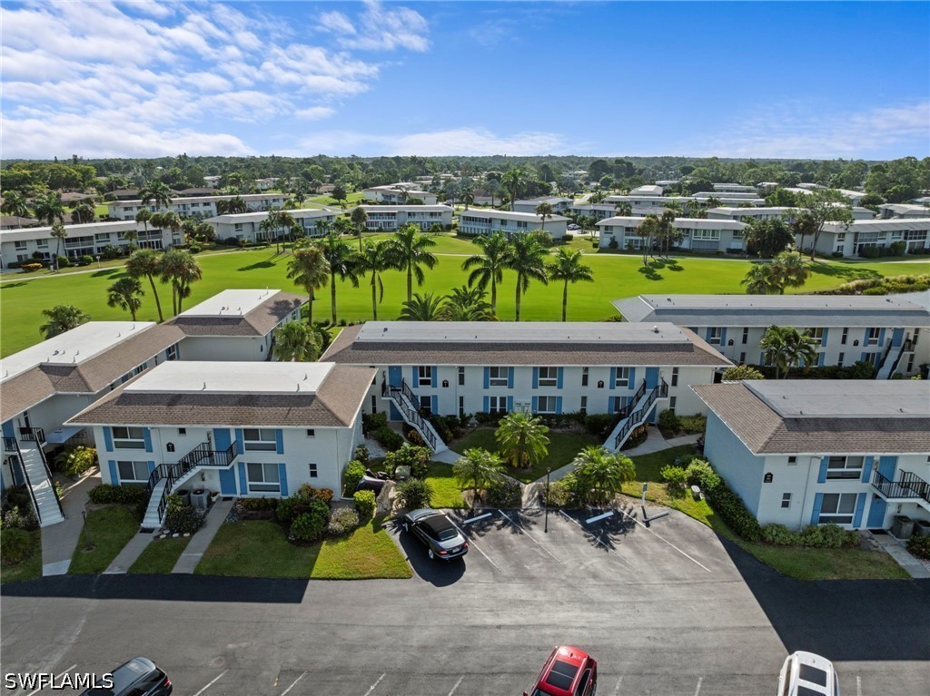 2 Bed Condominium for Sale in Naples, photo 33
