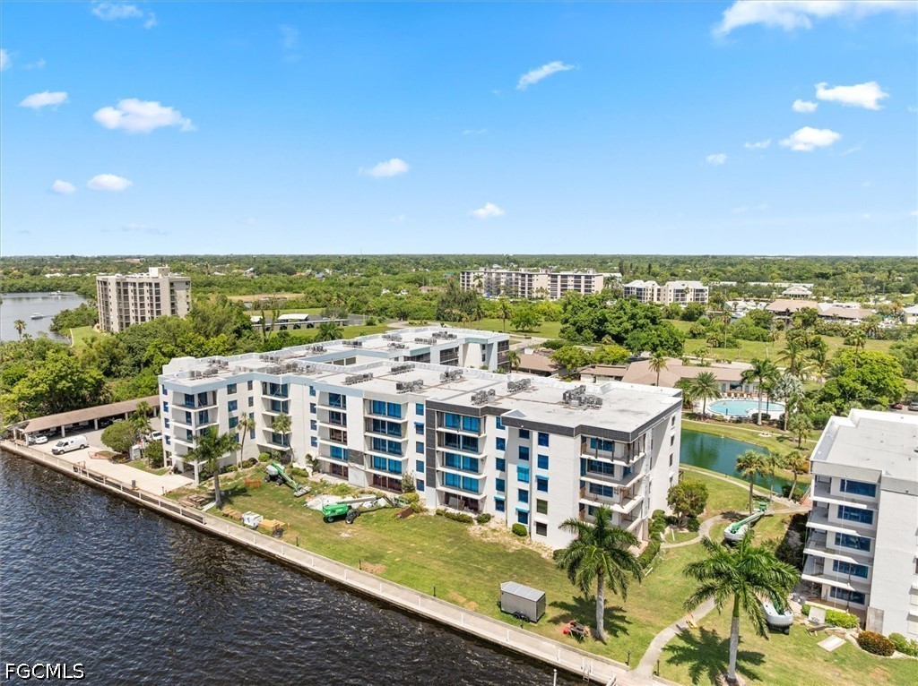 2 Bed Waterfront Home for Sale in Schooner Bay, photo 33