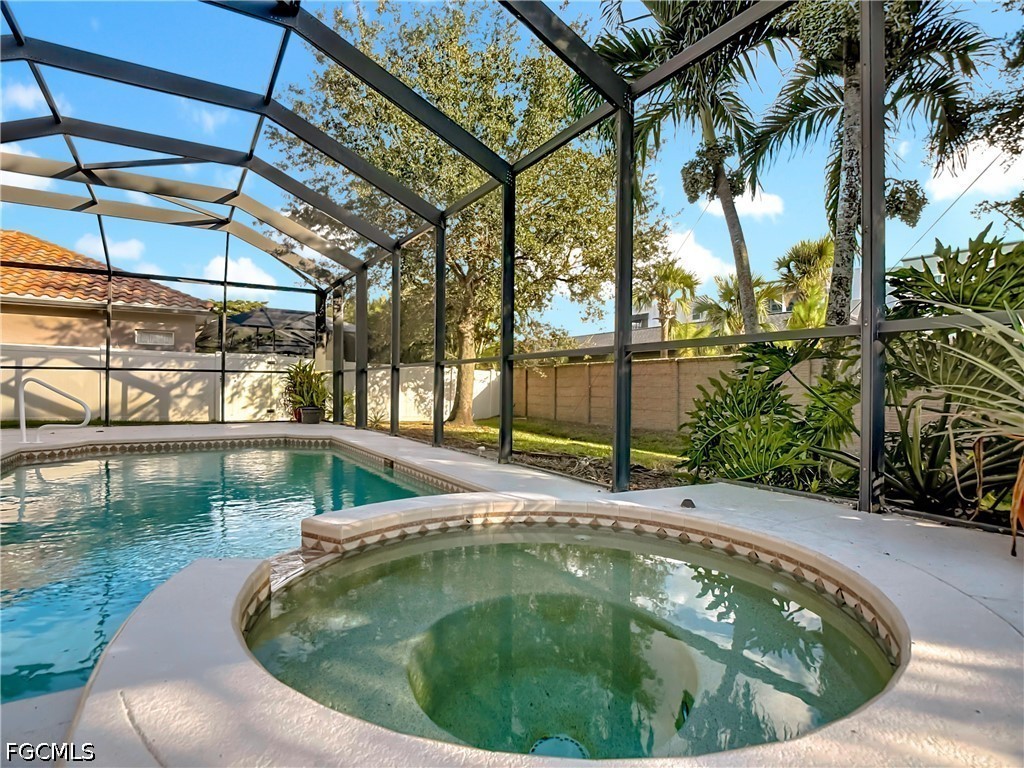 5 Bed Pool Home for Sale in Promenade West, photo 33