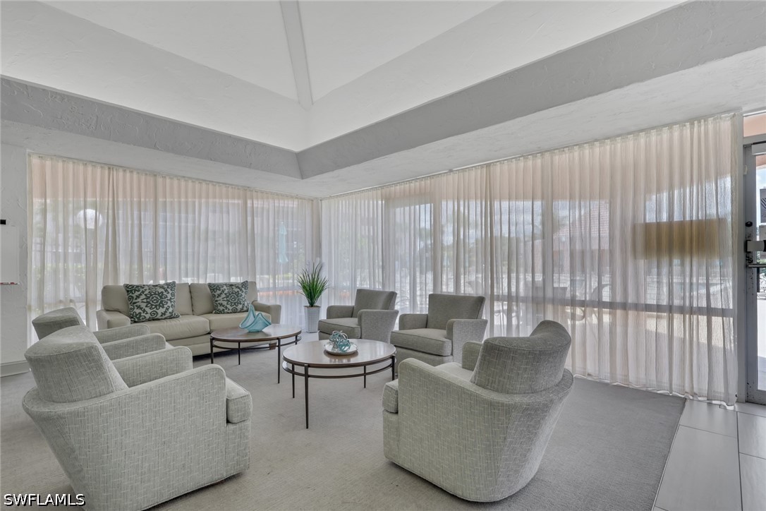 1 Bed Condominium for Sale in Naples, photo 33