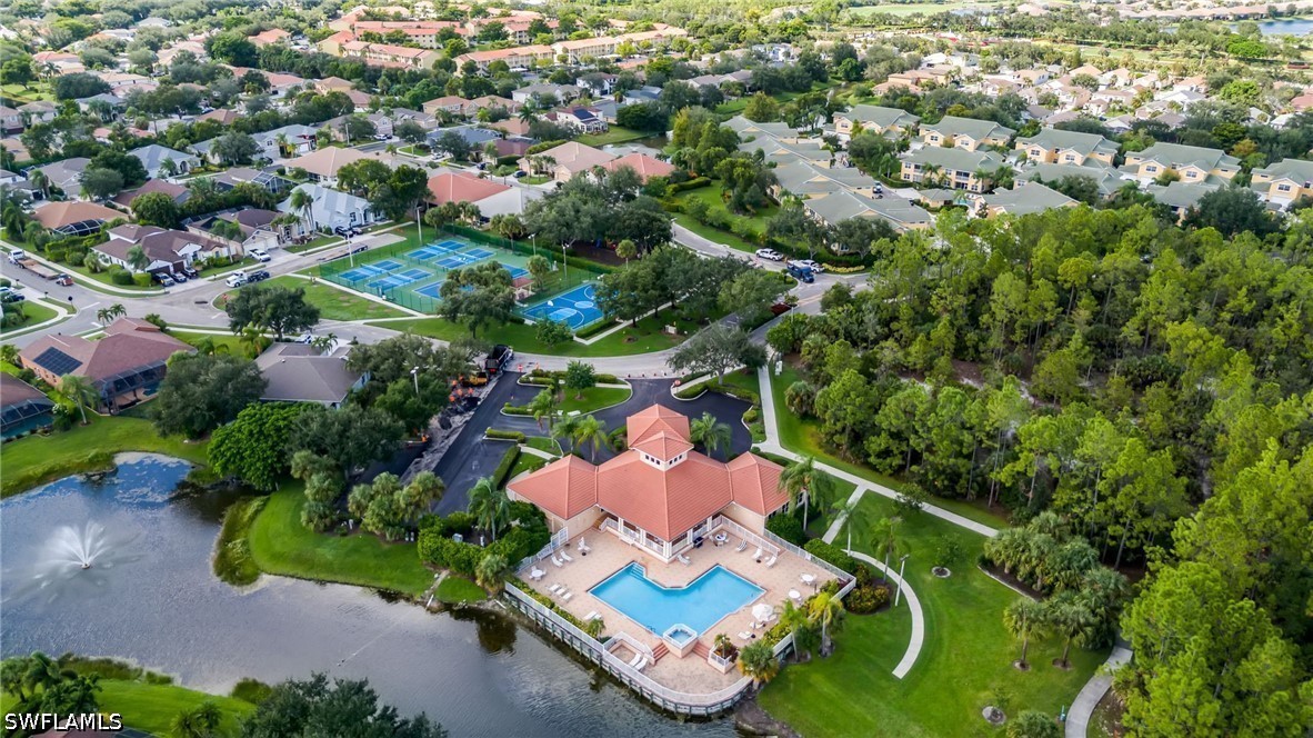 4 Bed SingleFamilyResidence for Sale in Naples, photo 33