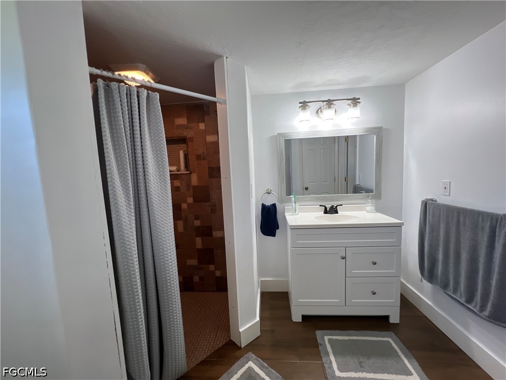 3 Bed SingleFamilyResidence for Sale in Cape Coral, photo 33