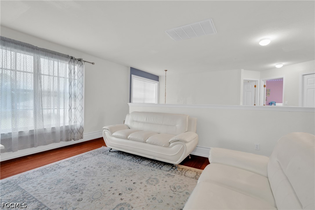 4 Bed SingleFamilyResidence for Sale in Lehigh Acres, photo 33