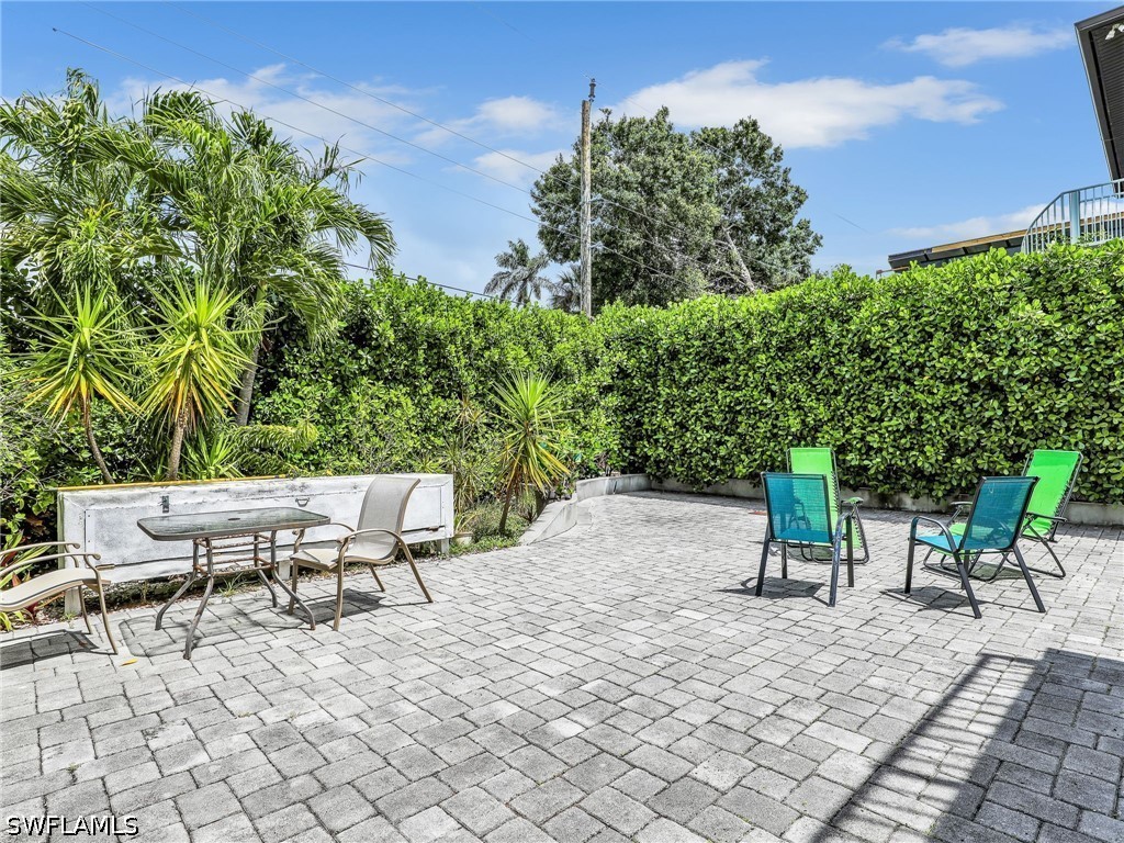 3 Bed SingleFamilyResidence for Sale in Naples, photo 33