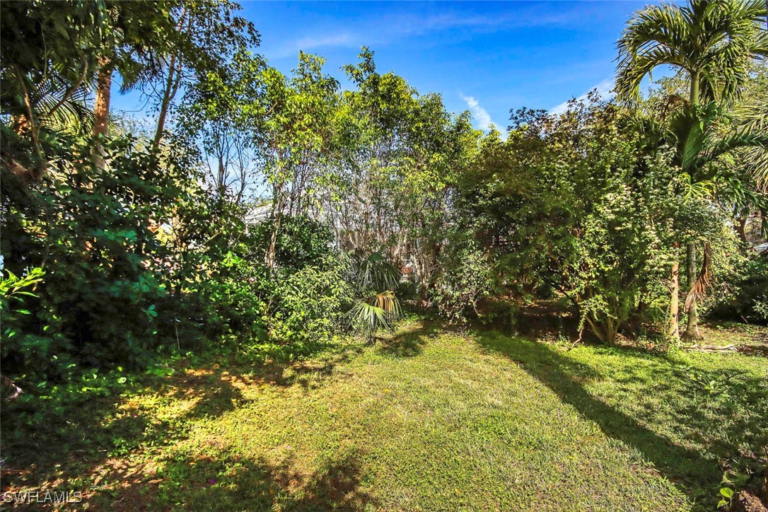 3 Bed Pool Home for Sale in Coconut Creek, photo 34