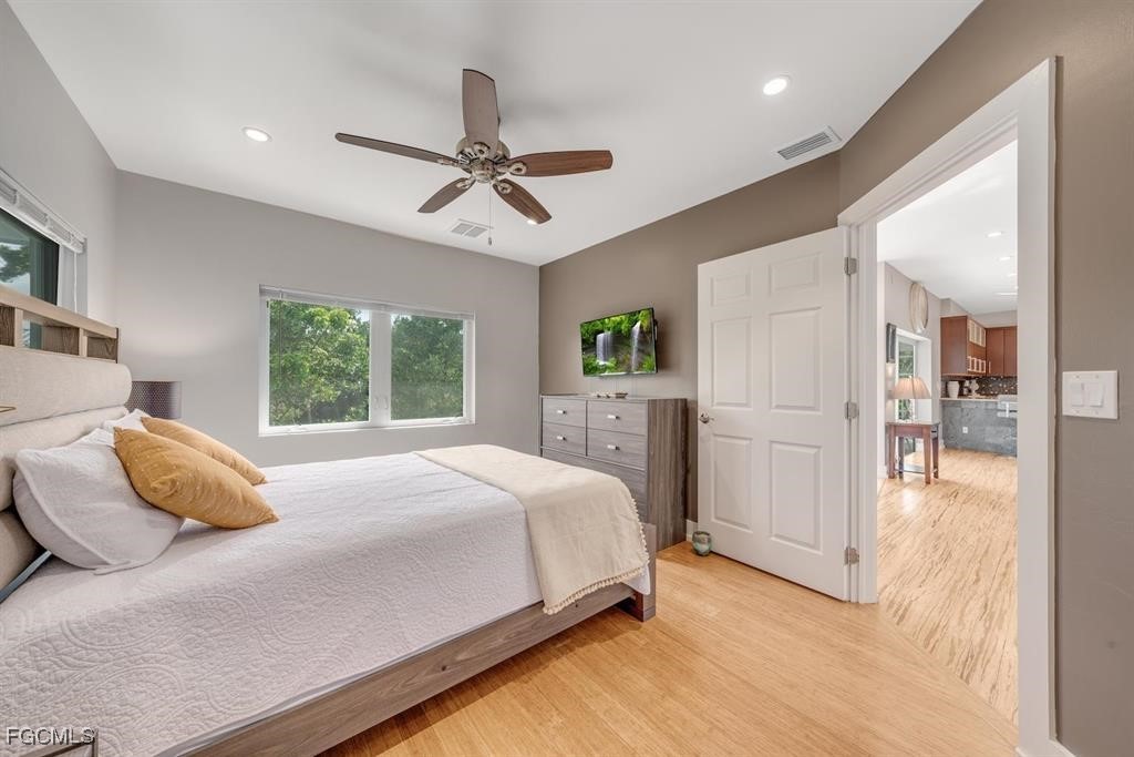 3 Bed Pool Home for Sale in Castaway Estates, photo 34