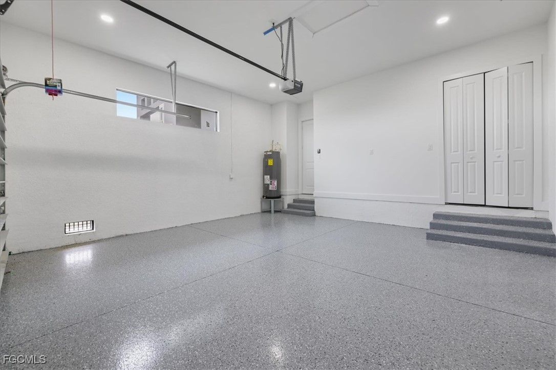 3 Bed SingleFamilyResidence for Sale in Port Charlotte, photo 34