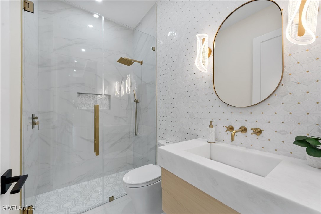 4 Bed SingleFamilyResidence for Sale in Naples, photo 34