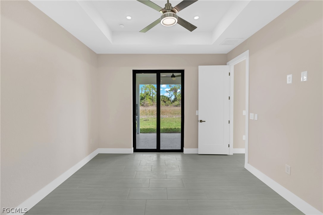 3 Bed SingleFamilyResidence for Sale in Port Labelle, photo 34