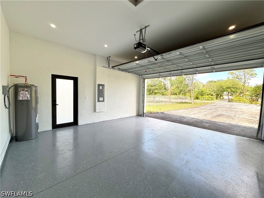 4 Bed SingleFamilyResidence for Sale in Naples, photo 34