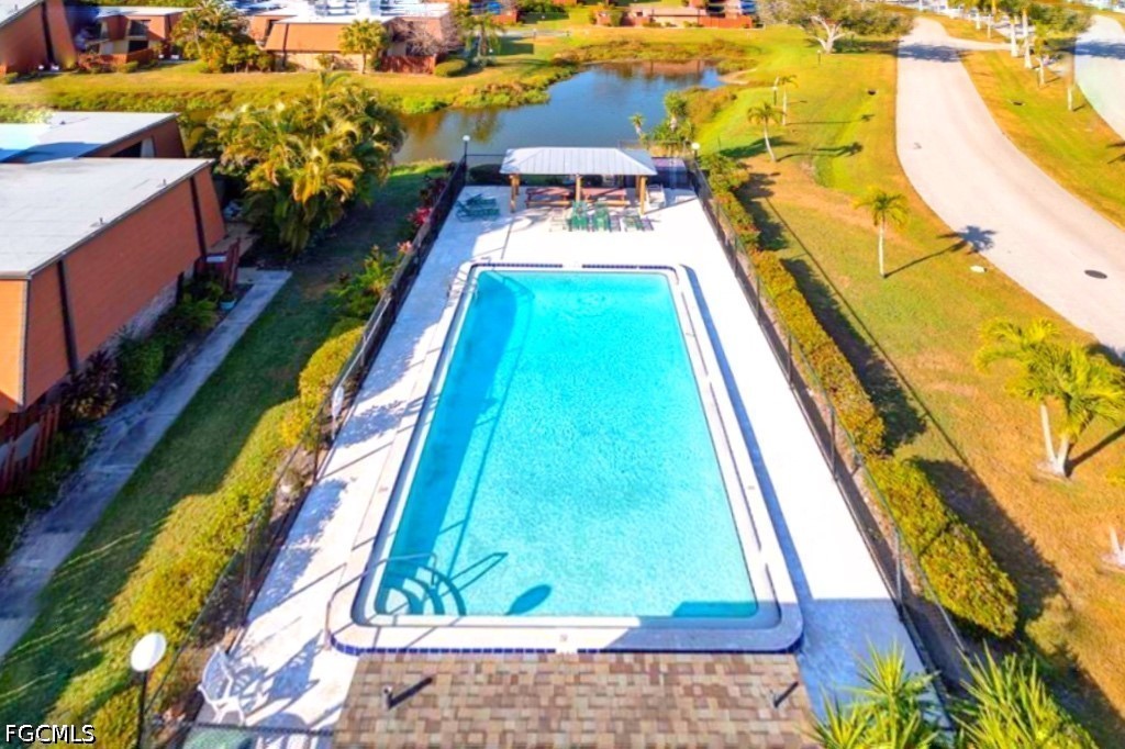 2 Bed Townhouse for Sale in Fort Myers, photo 34