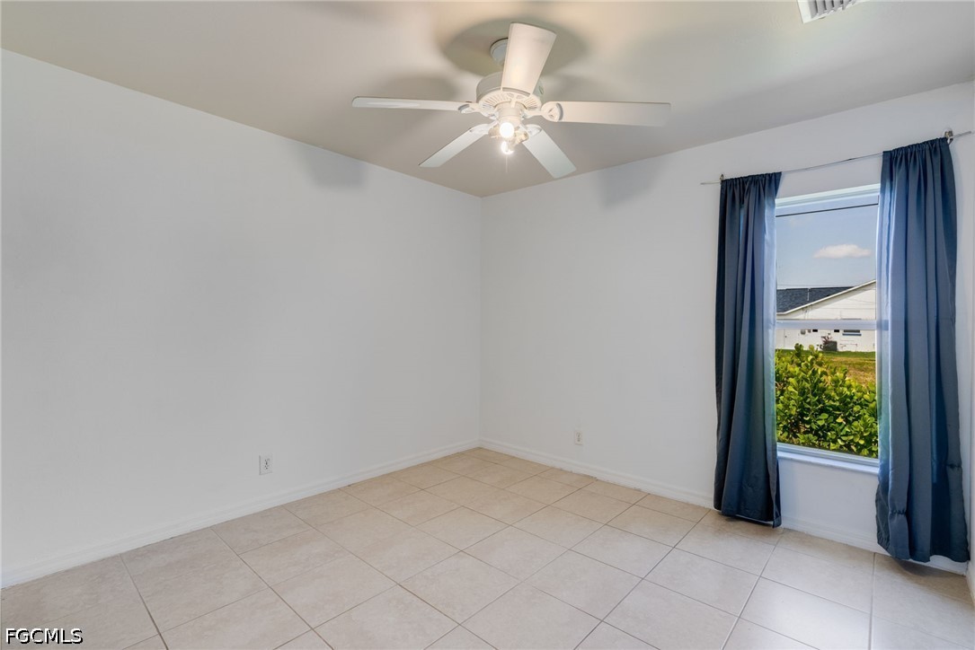 3 Bed Pool Home for Sale in Cape Coral, photo 34