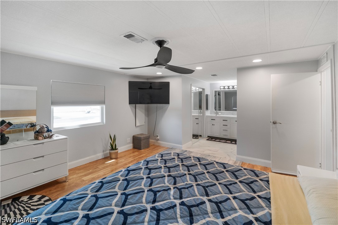 2 Bed ManufacturedHome for Sale in Naples, photo 34